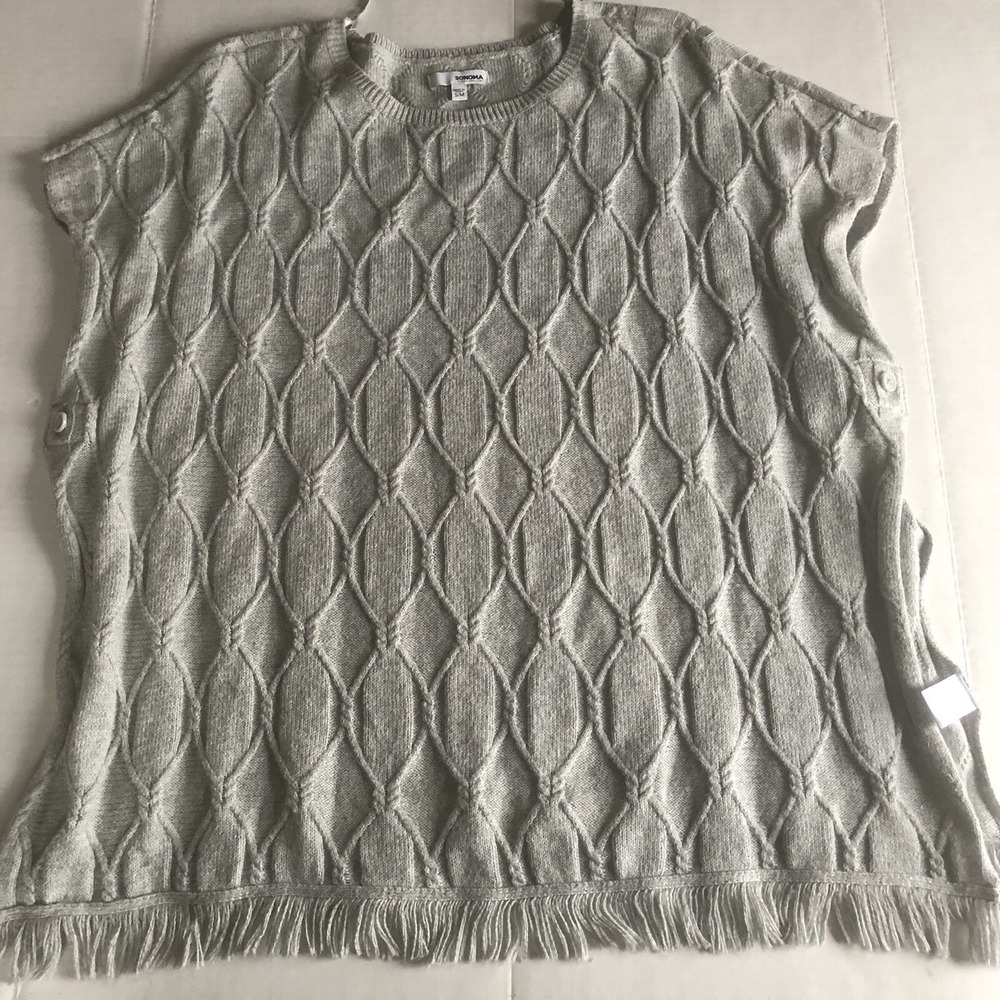 Sonoma Gray Oversized Poncho Topper Sweater Women's Sz S/M A1624